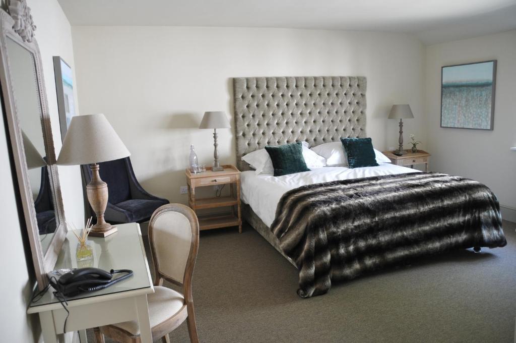 The Red Lion Inn Babcary Habitación foto